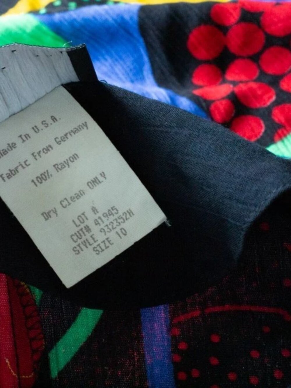 Vgt Carole Little 80s Smoked Drop Waist Maxi Dress Retro Bold Prints Colorful 10 - Picture 8 of 8